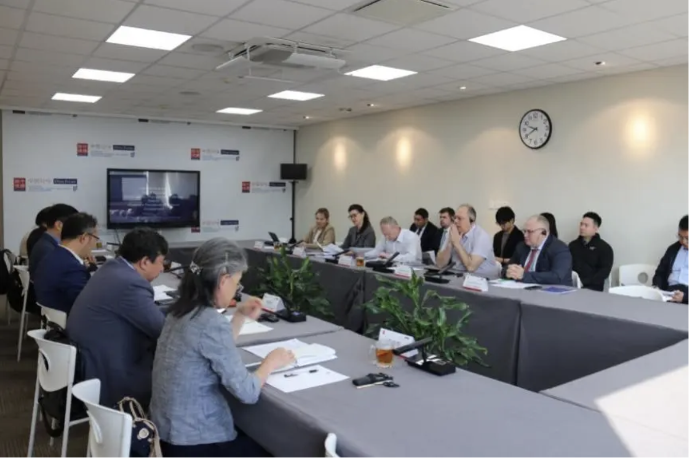 截屏2025-11-13 06.28.43.png