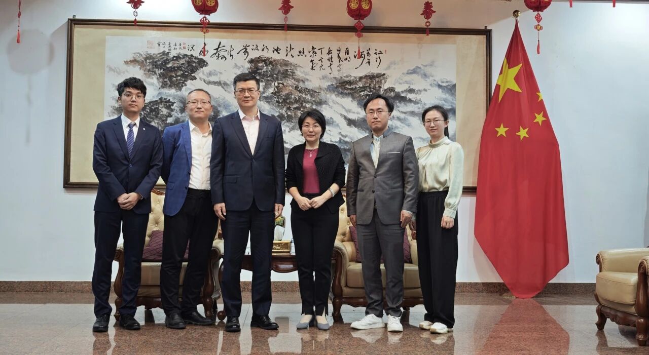 1765330246905093476.jpg 6a37b847e3b1cf441f22cf978ff5e5fe.jpg