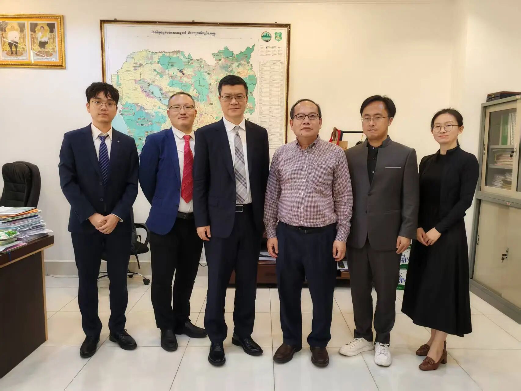 1765330645859023590.jpg 2c4d25d7c18abb7d5f92275f36cd1daa.jpg